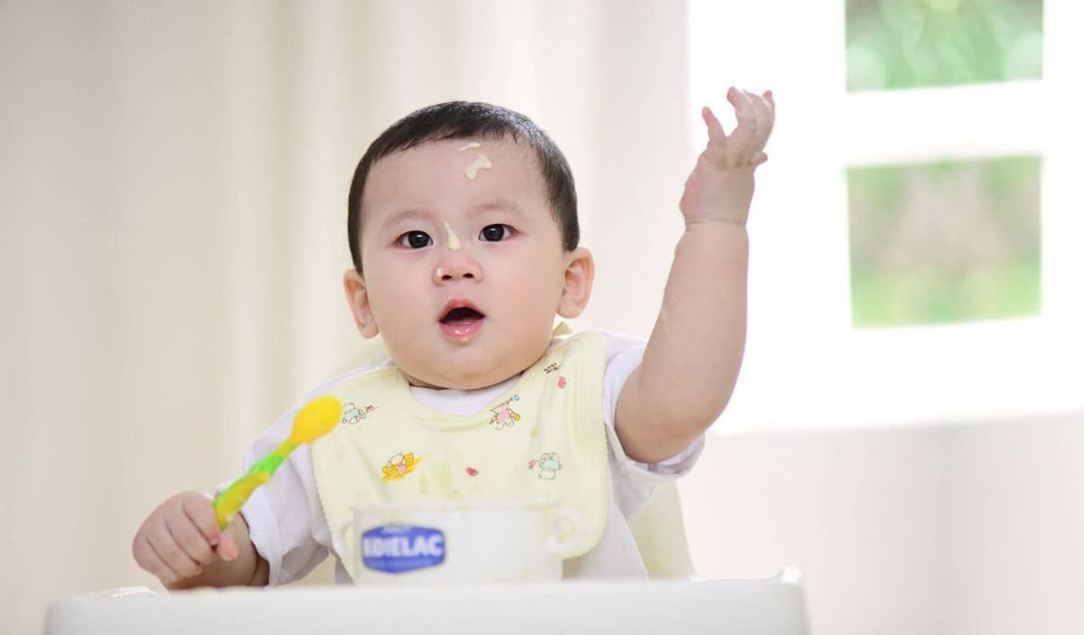 Sai lầm phổ biến khi xây dựng chế độ dinh dưỡng bé 1 tuổi