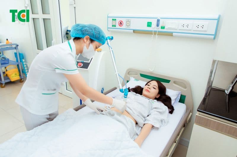 Mẹ ở cữ nhanh lành vết thương, mau hồi phục sức khỏe.