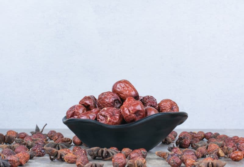 Táo đỏ, là quả của cây táo tàu (Ziziphus jujuba), một loài cây phổ biến ở Trung Quốc và một số nước châu Á, trong đó có Việt Nam.