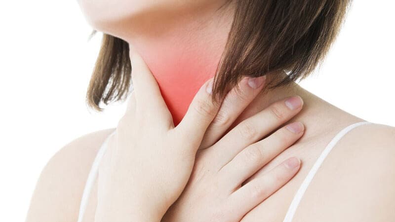 Nuốt nghẹn thường do bệnh lý về thực quản