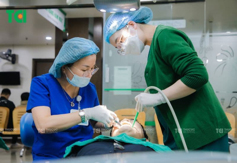 Nha khoa TCI được đánh giá cao trong điều trị sâu răng đến tủy.