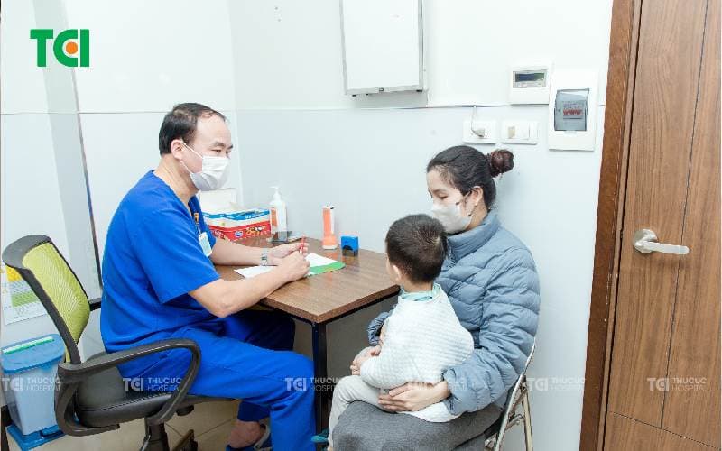 Triệu chứng của bệnh thủy đậu như thế nào