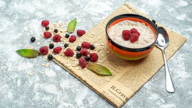 Giải đáp: bé ăn yến mạch mỗi ngày có tốt không