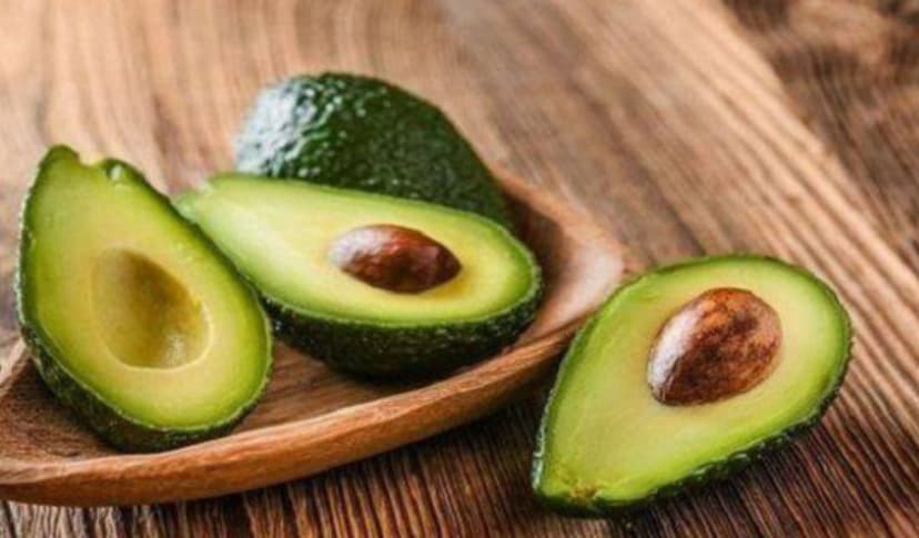 Những lưu ý quan trọng khi cho bé ăn bơ đúng cách