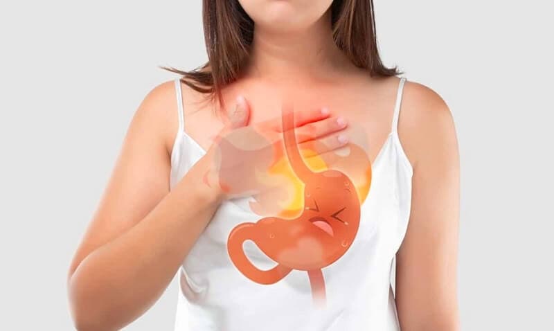 Ợ nhiều có thể do một số loại thực phẩm hoặc do chứng trào ngược.