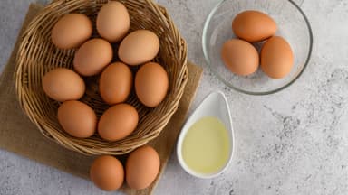 Tìm hiểu về vấn đề trẻ con ăn nhiều trứng có tốt không