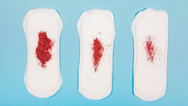 Tìm hiểu về vấn đề máu báo thai ra nhiều không