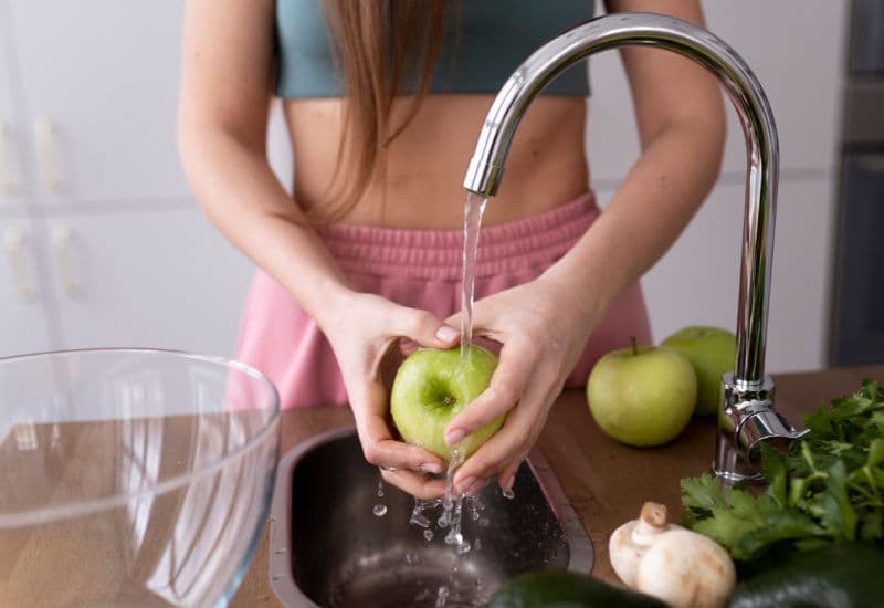 Trái cây tốt cho bà bầu 3 tháng cuối - Cách chọn, rửa và bảo quản trái cây an toàn cho mẹ bầu