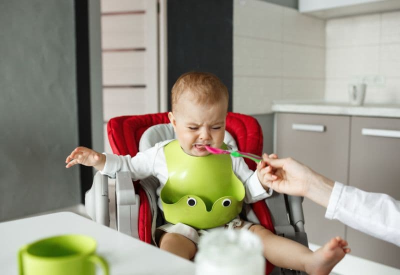 Biểu hiện điển hình của tưa miệng