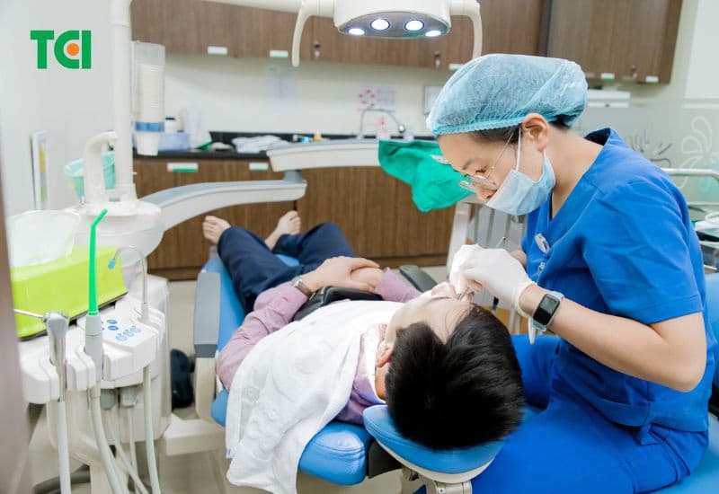 Điều trị răng sâu vào tuỷ dứt điểm tại cơ sở nha khoa