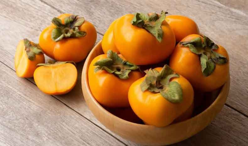 1 quả hồng giòn có bao nhiêu calo?