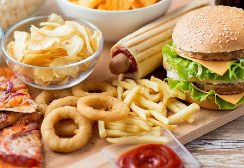 chế độ ăn kìm hãm dậy thì sớm