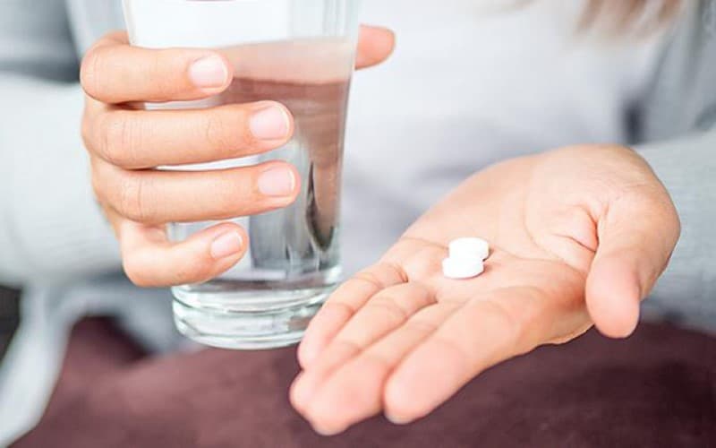 uống thuốc giảm đau quá liều có sao không