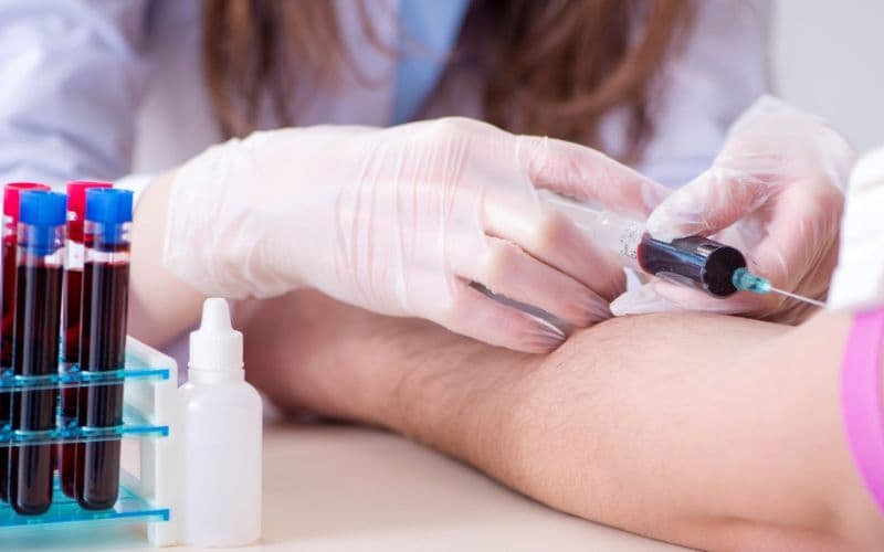 xét nghiệm HCT trong sốt xuất huyết