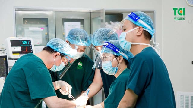 Trẻ cắt thắng lưỡi có đau không?