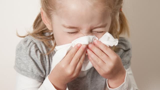 Viêm xoang và viêm mũi có giống nhau không?