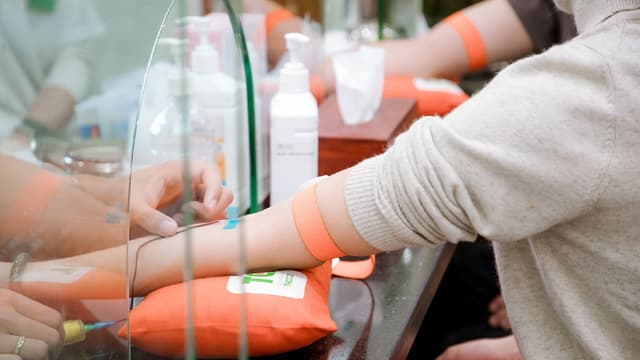 Các xét nghiệm gen tiền hôn nhân nên làm