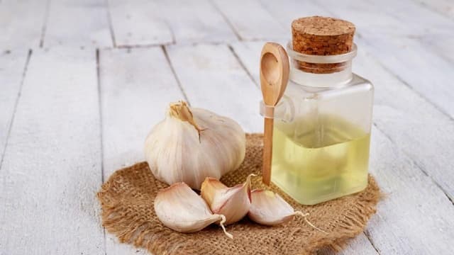 Ăn tỏi có trị cảm cúm không?