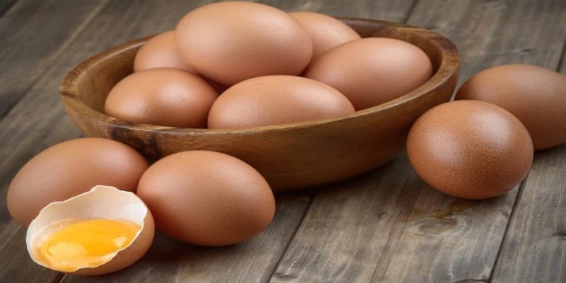 uống thuốc chống đông có ăn được trứng gà không