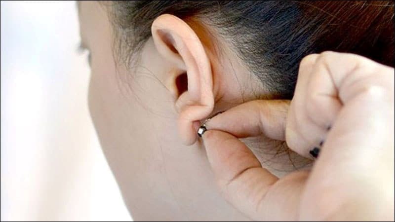 áp xe tai khi xỏ khuyên