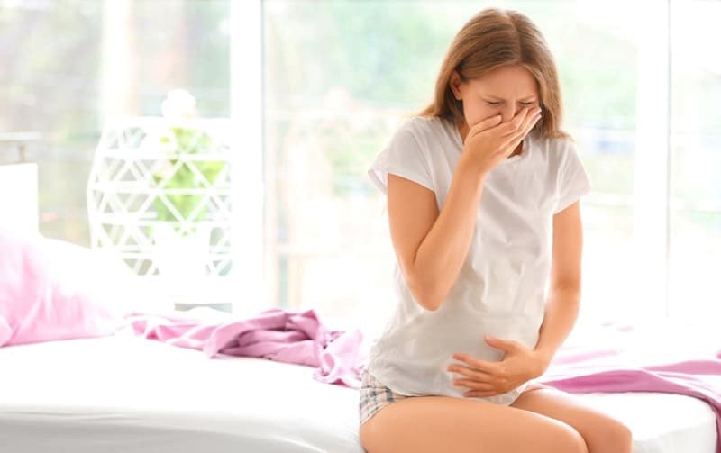 bà bầu bị khó thở hụt hơi tháng đầu