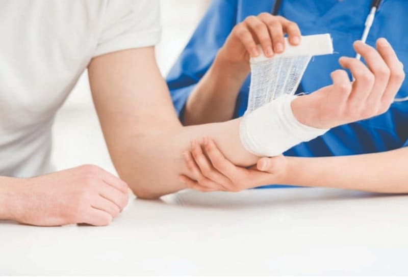 vết thương do vật nhọn đâm