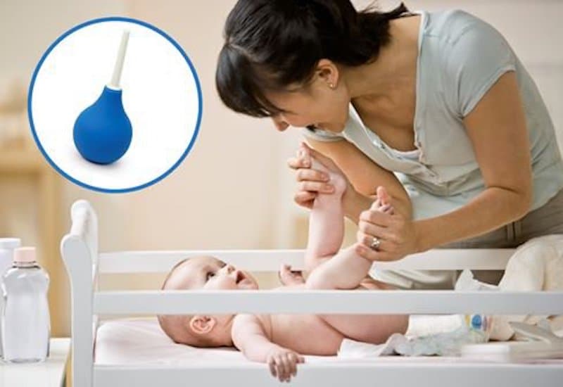 cách thụt hậu môn cho trẻ 3 tuổi