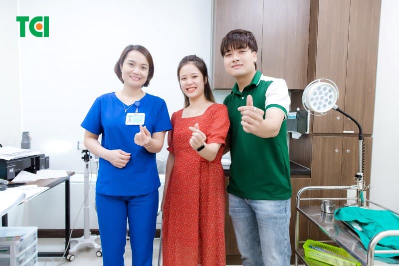 chỉ số LEU trong nước tiểu bà bầu