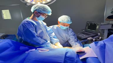 Chỉ định dẫn lưu áp xe gan