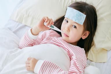 Các dấu hiệu viêm màng não ở trẻ 5 tuổi