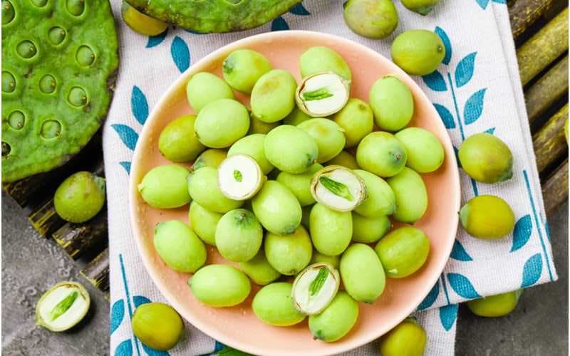 suy thận có ăn được hạt sen không