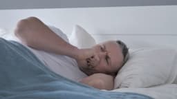 Tại sao khó thở kịch phát về đêm?