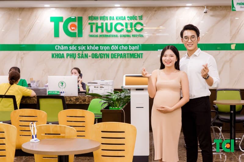 nước tiểu bà bầu màu gì