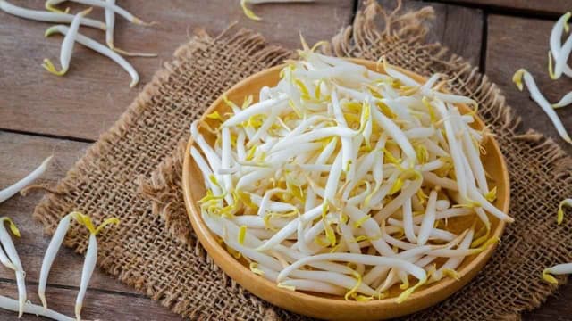 Bị suy thận có ăn được giá đỗ không?