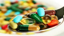 Tác hại của uống kháng sinh không đủ liều