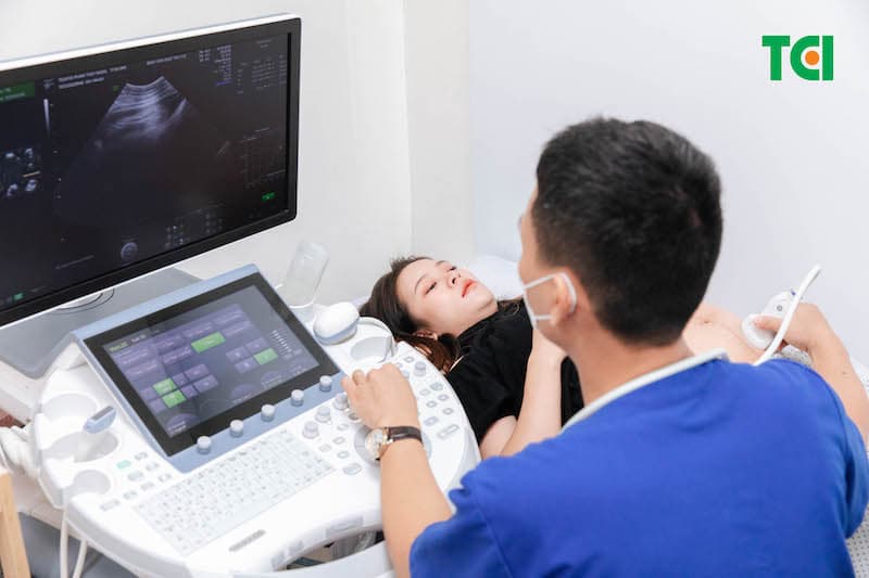 tiền sản giật khi mang thai là gì