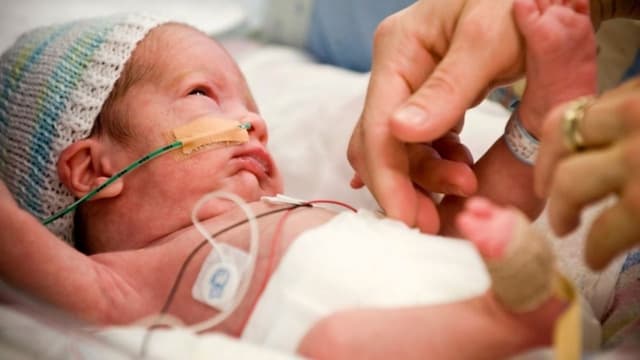 Trẻ bị nhiễm trùng máu có nguy hiểm không?