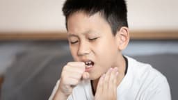 Vì sao trẻ ho kéo dài không sốt? Cảnh báo điều gì?