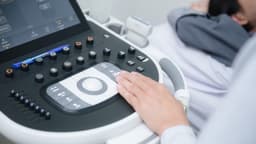 Đang hành kinh có siêu âm ổ bụng được không?