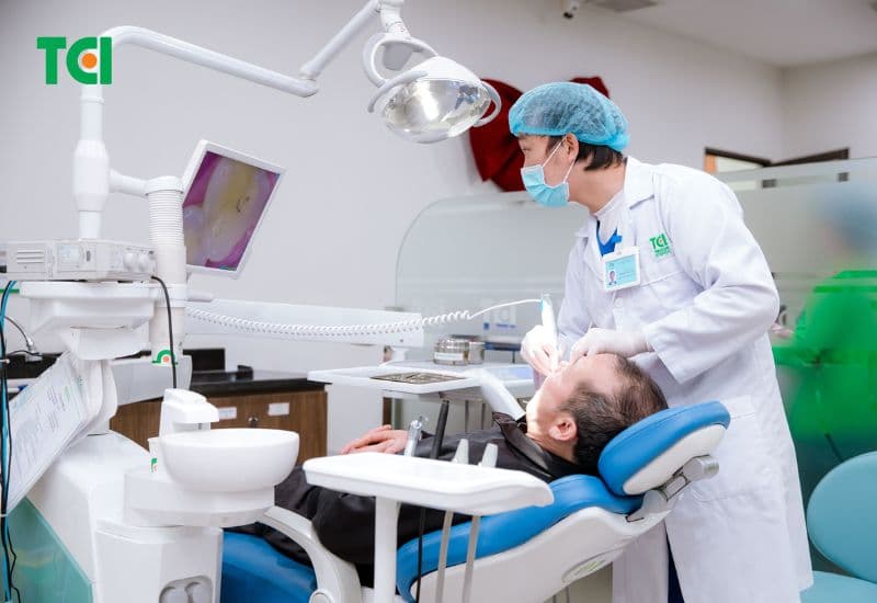 lấy tủy răng số 7 có đau không