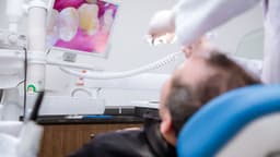 Mất răng số 7 có sao không? Có gây hóp má, lệch mặt?