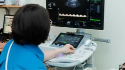 Siêu âm đầu dò không thấy thai, vì sao?