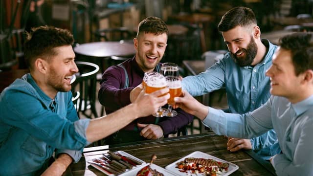 Uống nhiều rượu bia gây ung thư gì?