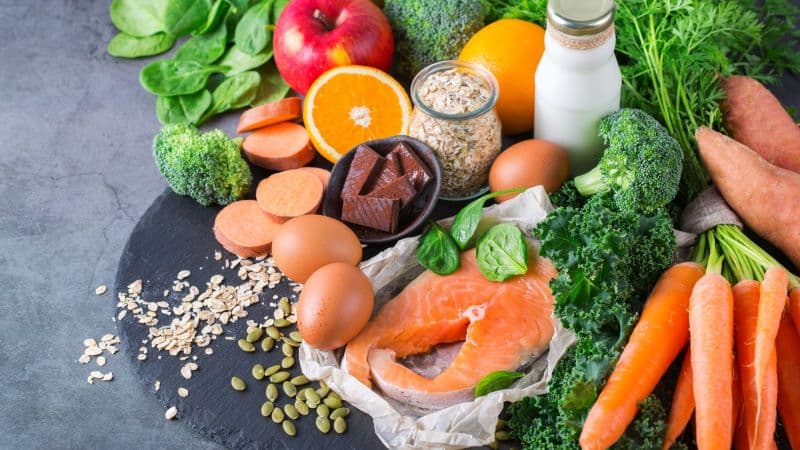 AMH thấp có rụng trứng không