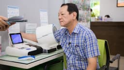 70 tuổi huyết áp bao nhiêu là chuẩn?