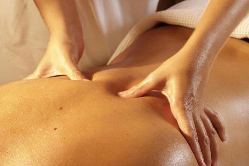 bấm huyệt chữa bàng quang tăng hoạt