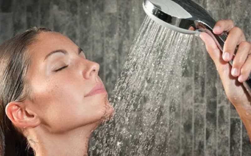 bị zona có kiêng nước không