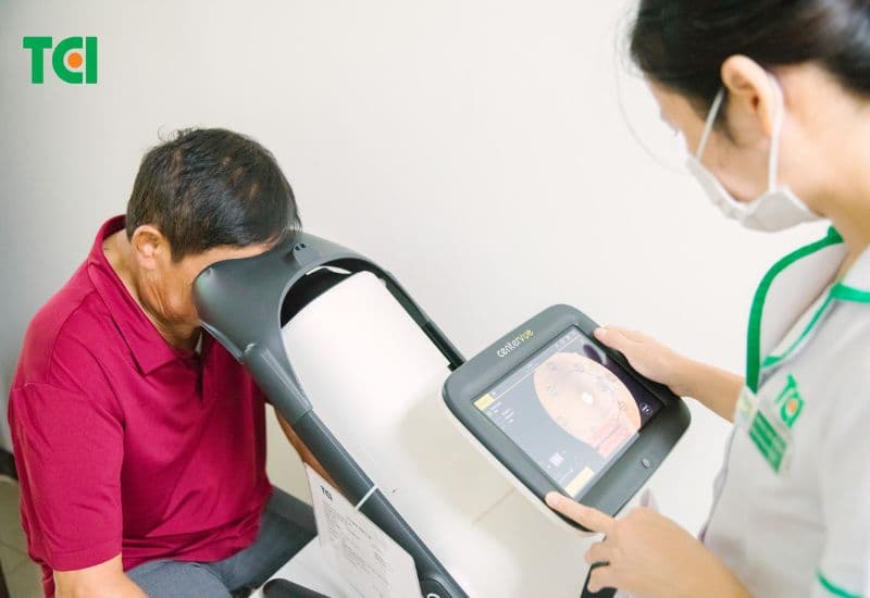 đục thủy tinh thể thay được mấy lần