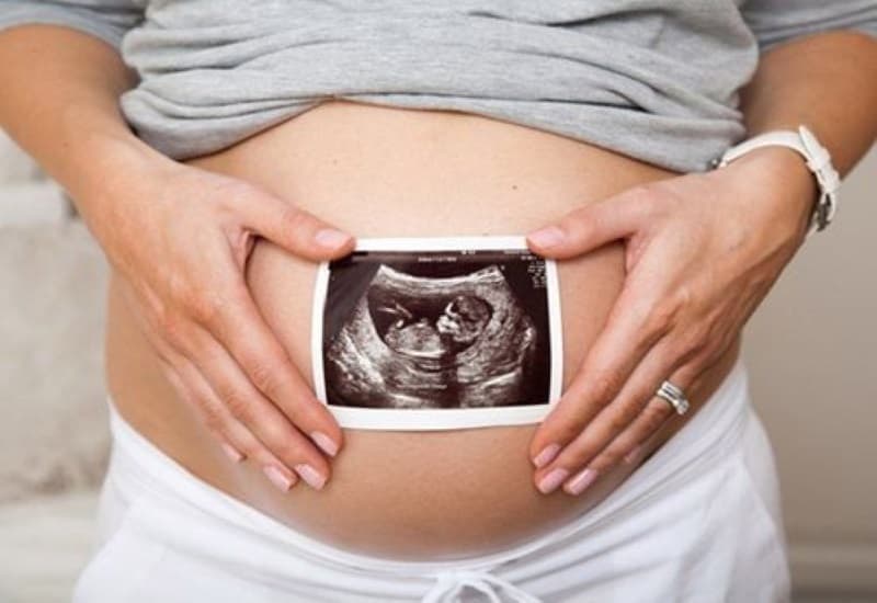 đường kính lưỡng đỉnh nhỏ hơn tuổi thai