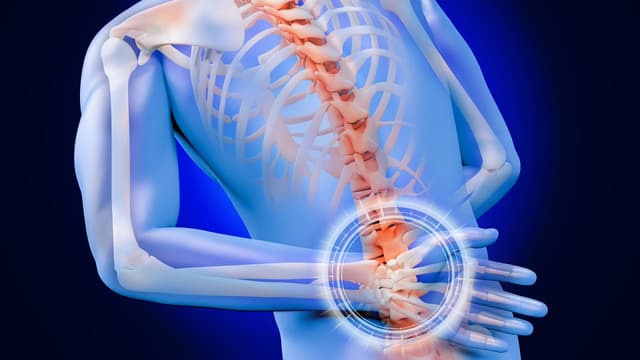 Gãy eo đốt sống L5 có nguy hiểm không?